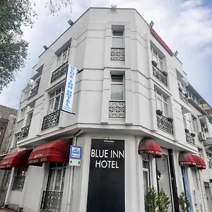 Blue Bed & Breakfast
