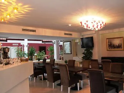 فندق شاتو اسطنبول 3*,